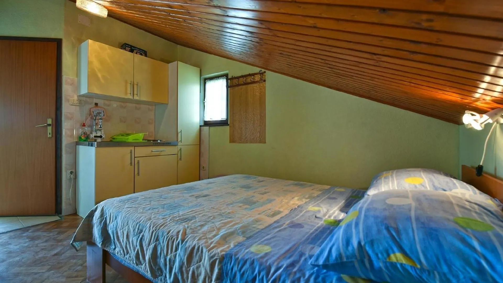 Ferienwohnung Fuer 2 Personen Ca 17 Qm In Pula-Fondole, Istrien Istrische Riviera Stinjan